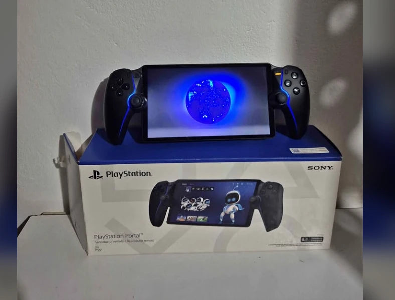 PlayStation Portal sobre su caja original